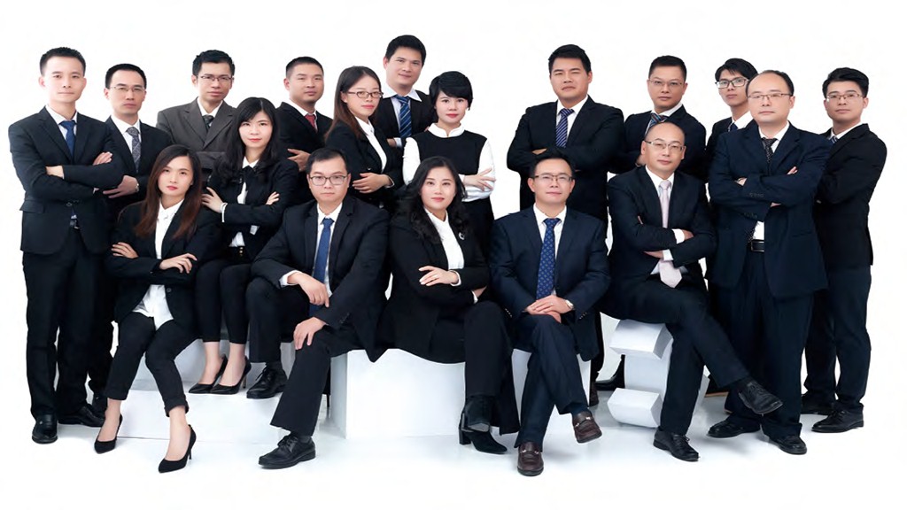 00 合照-集團管理團隊.JPG